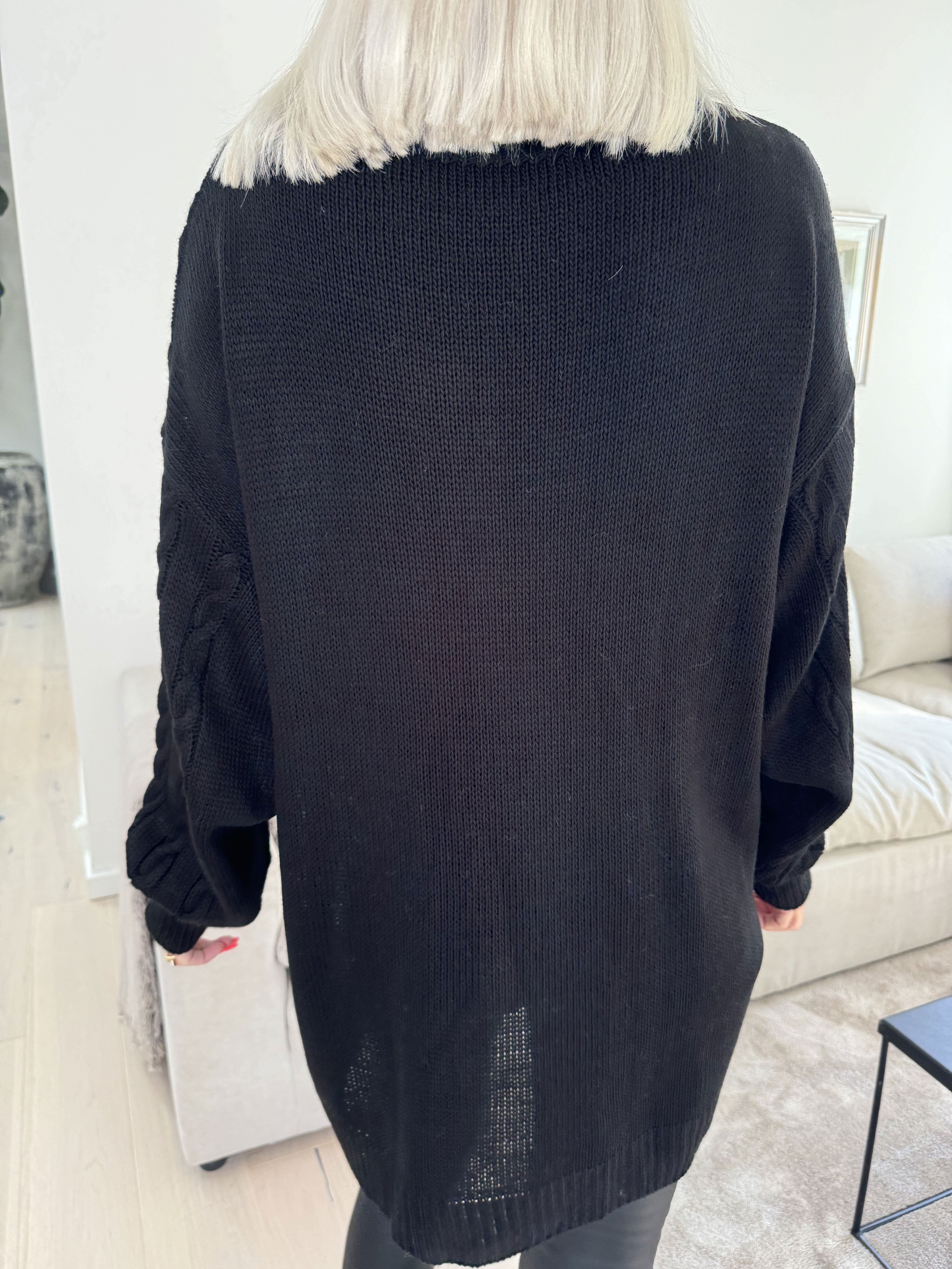 Annisa - Kabelstickad kofta och tröja